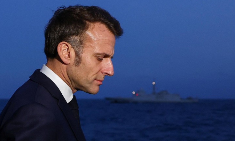 Макрон: Режимът в Иран не може да бъде свален само с удари от въздуха